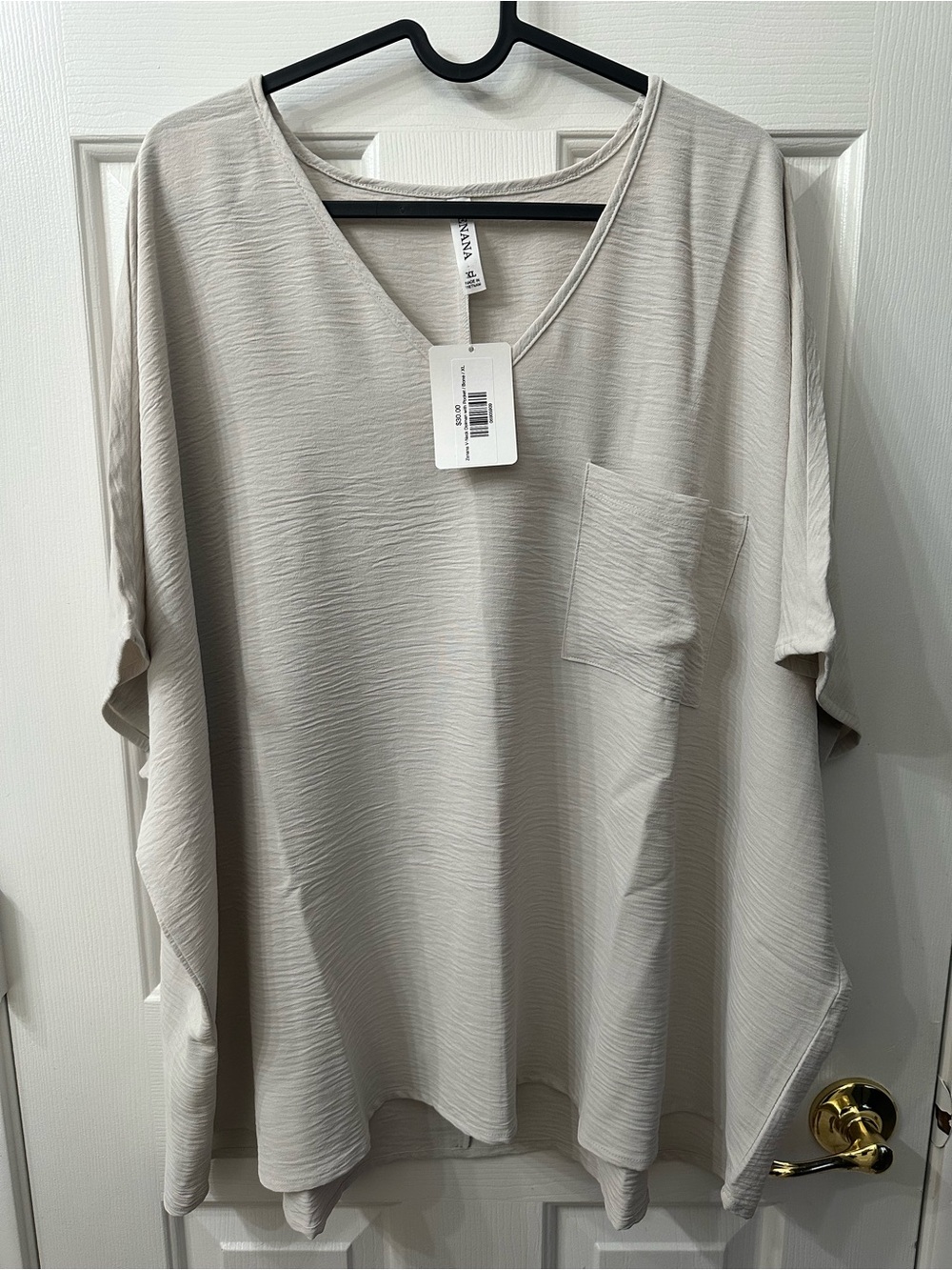 Zenana Outfitters Top Light Beige V-Neck Pocket Tunic Short Sleeve Flowy XL NWT